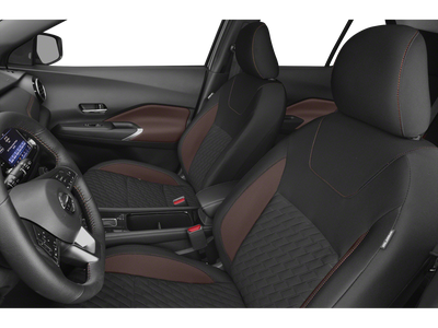 2022 Nissan Kicks SR