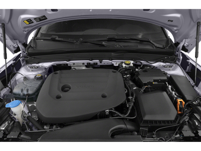 2023 Volvo XC40 B5 Core