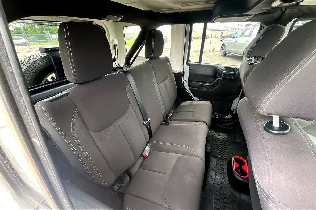 2015 Jeep Wrangler Unlimited Sahara