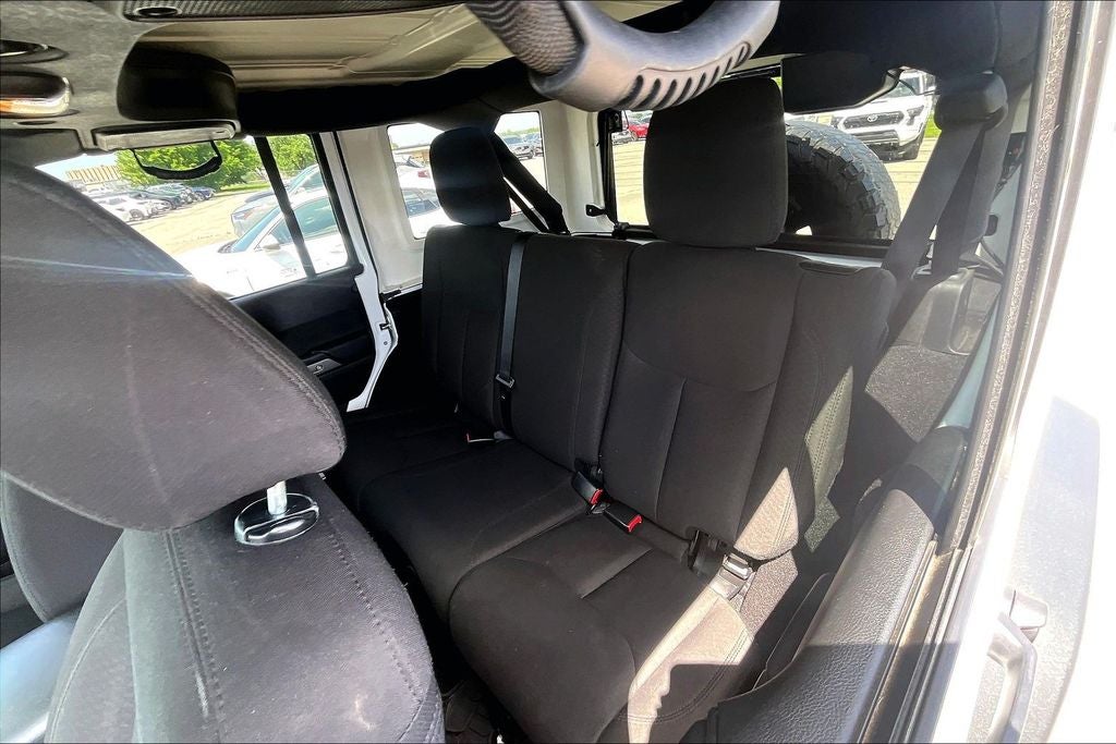 2016 Jeep Wrangler Unlimited Sport