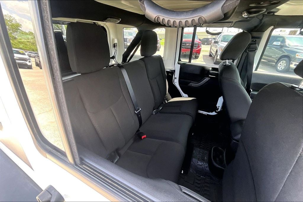 2016 Jeep Wrangler Unlimited Sport