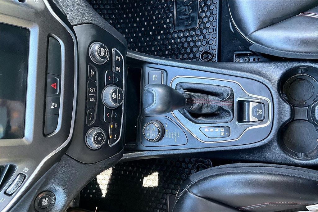 2020 Jeep Cherokee Trailhawk
