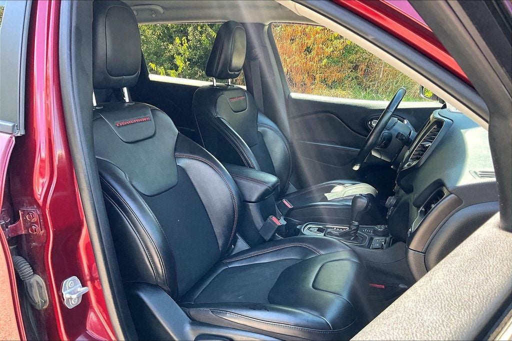 2020 Jeep Cherokee Trailhawk