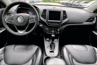2022 Jeep Cherokee Latitude Lux