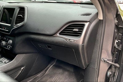 2022 Jeep Cherokee Latitude Lux