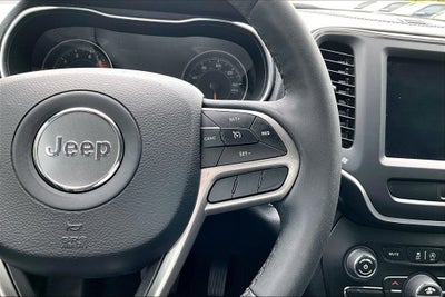 2022 Jeep Cherokee Latitude Lux