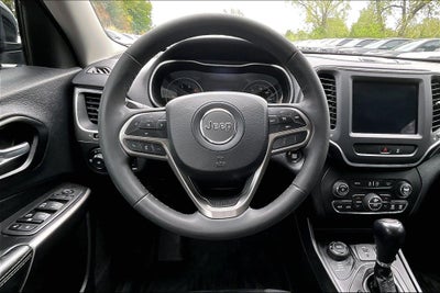 2022 Jeep Cherokee Latitude Lux