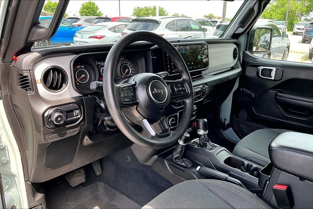 2024 Jeep Wrangler Sport