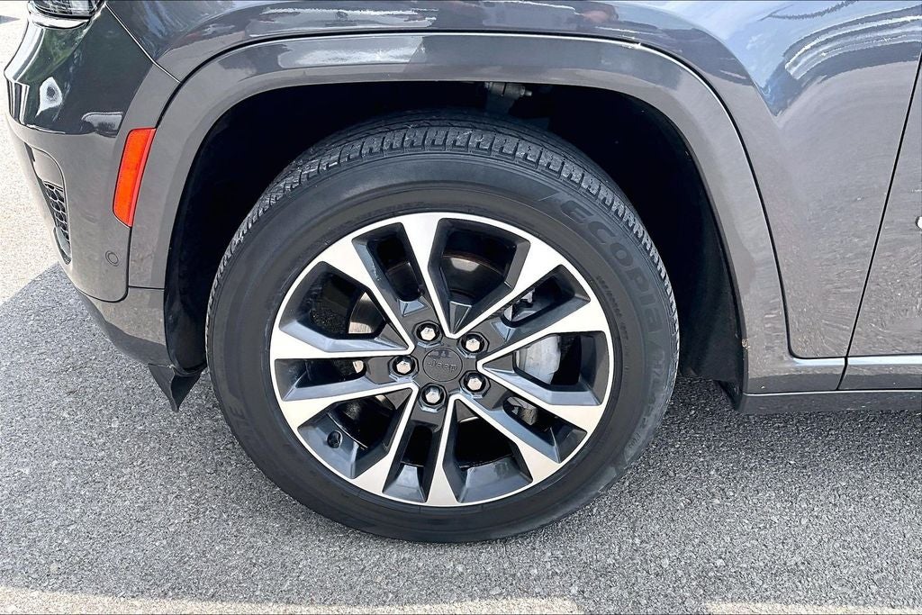 2022 Jeep Grand Cherokee Overland