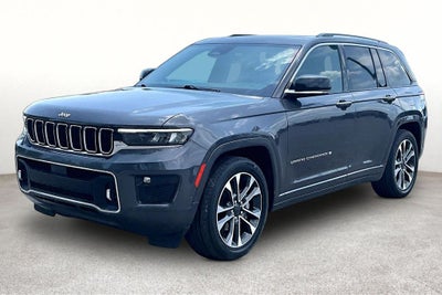 2022 Jeep Grand Cherokee Overland