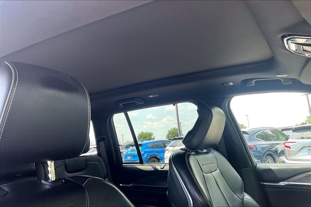 2022 Jeep Grand Cherokee Overland
