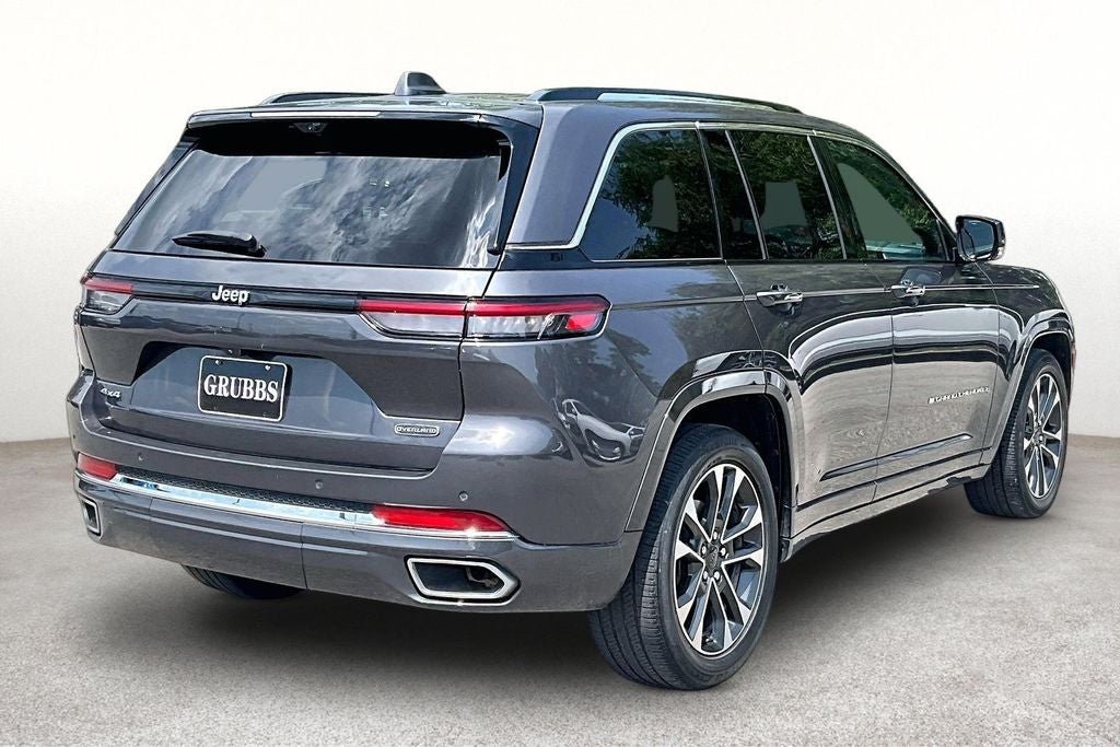 2022 Jeep Grand Cherokee Overland