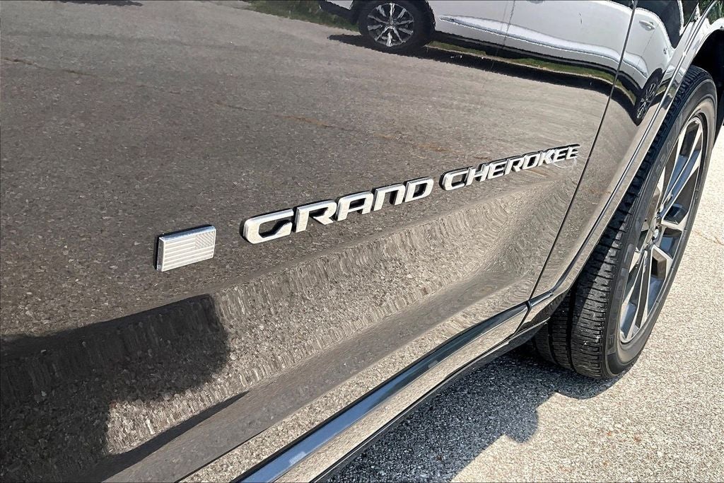 2022 Jeep Grand Cherokee Overland