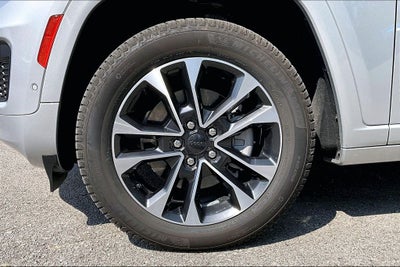 2022 Jeep Grand Cherokee L Overland