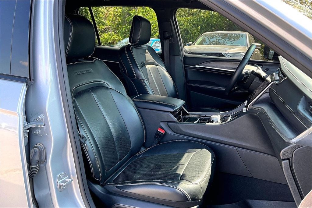 2022 Jeep Grand Cherokee L Overland