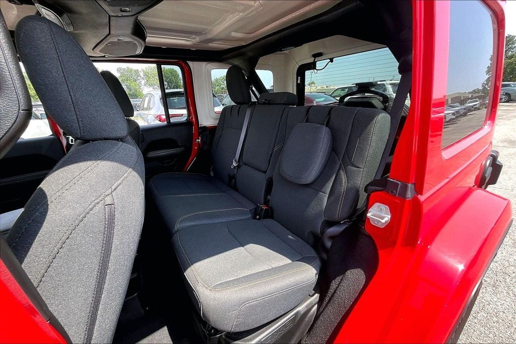 2024 Jeep Wrangler Sahara 4xe