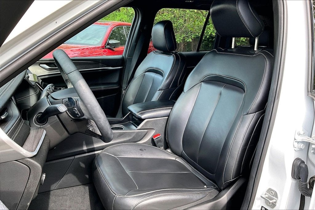2025 Jeep Grand Cherokee 4xe