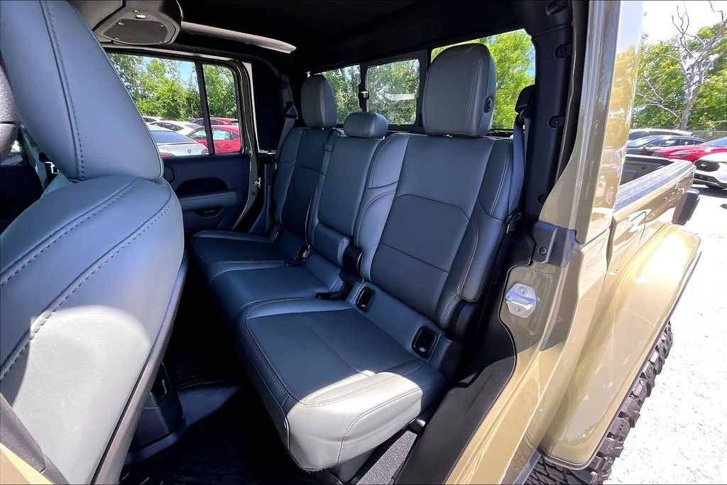 2026 Jeep Gladiator Mojave X