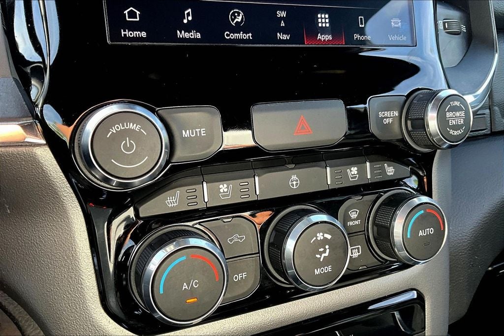2024 RAM 1500 Laramie