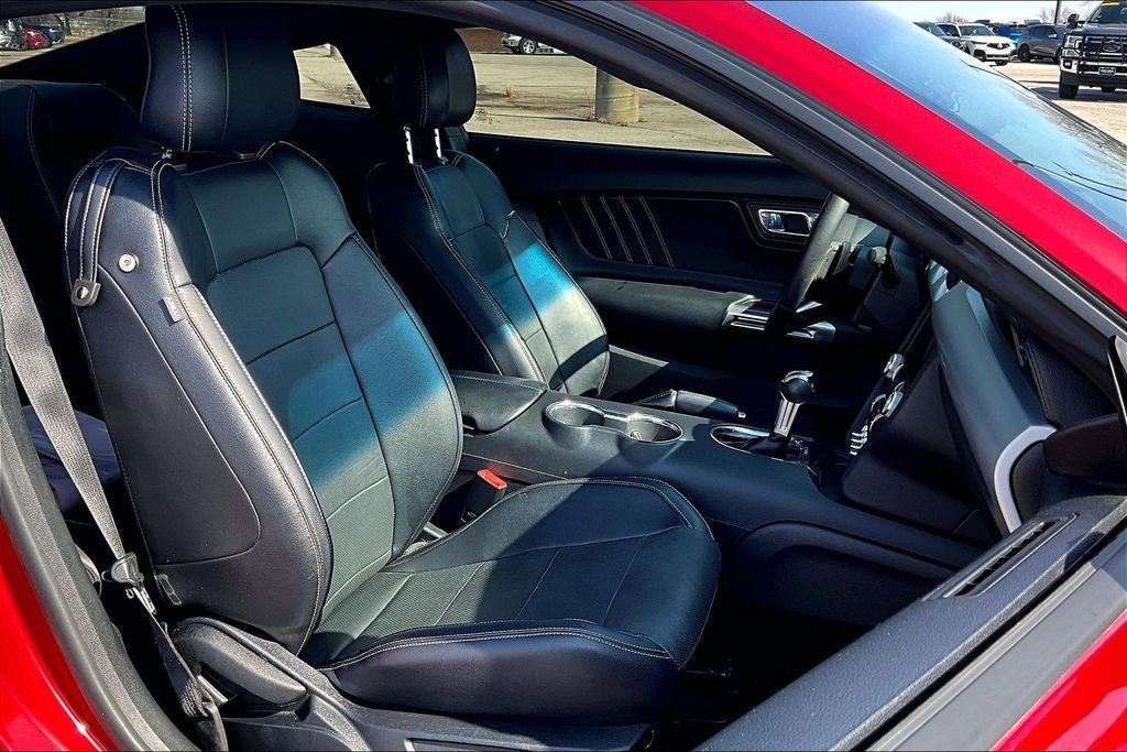 2016 Ford Mustang EcoBoost Premium