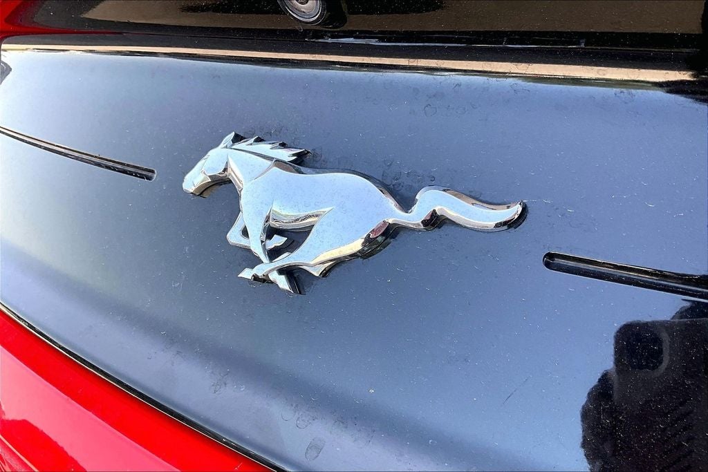 2022 Ford Mustang EcoBoost Premium