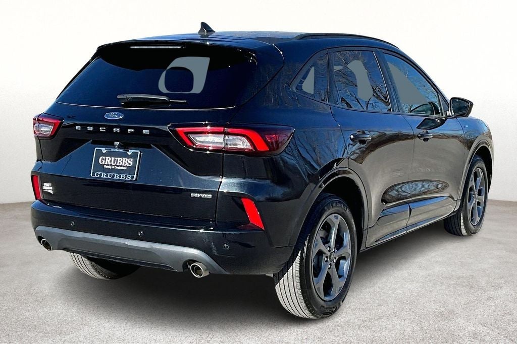 2023 Ford Escape ST-Line Select