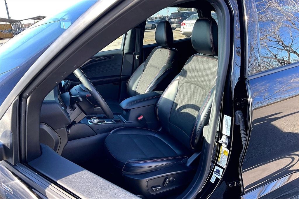 2023 Ford Escape ST-Line Select