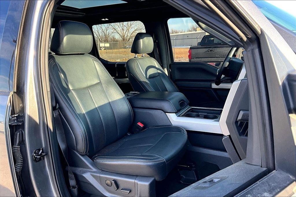 2022 Ford F-250SD Lariat