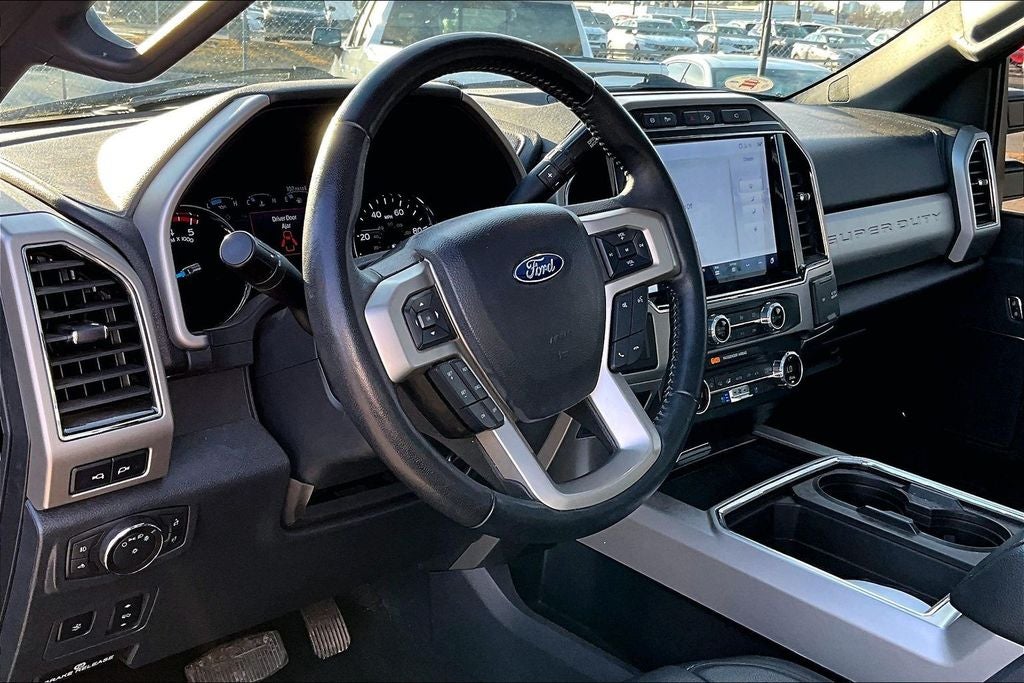 2022 Ford F-250SD Lariat