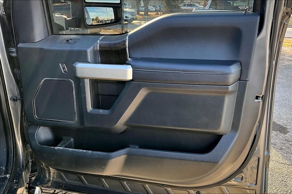 2022 Ford F-250SD Lariat