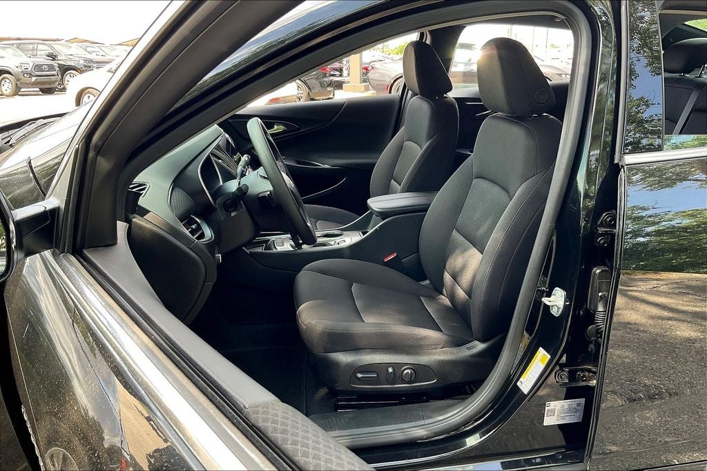 2025 Chevrolet Malibu LT 1LT