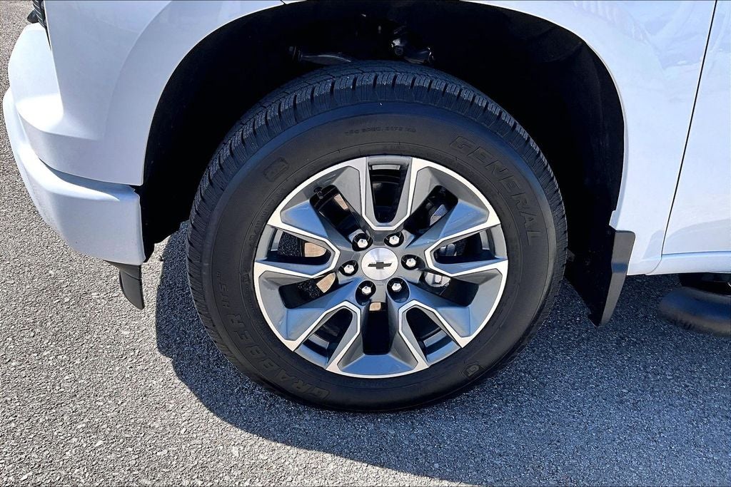 2025 Chevrolet Silverado 1500 RST