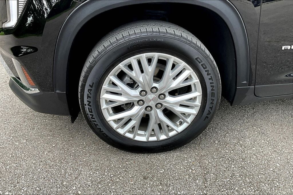 2024 GMC Acadia Elevation