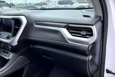 2022 GMC Acadia SLT
