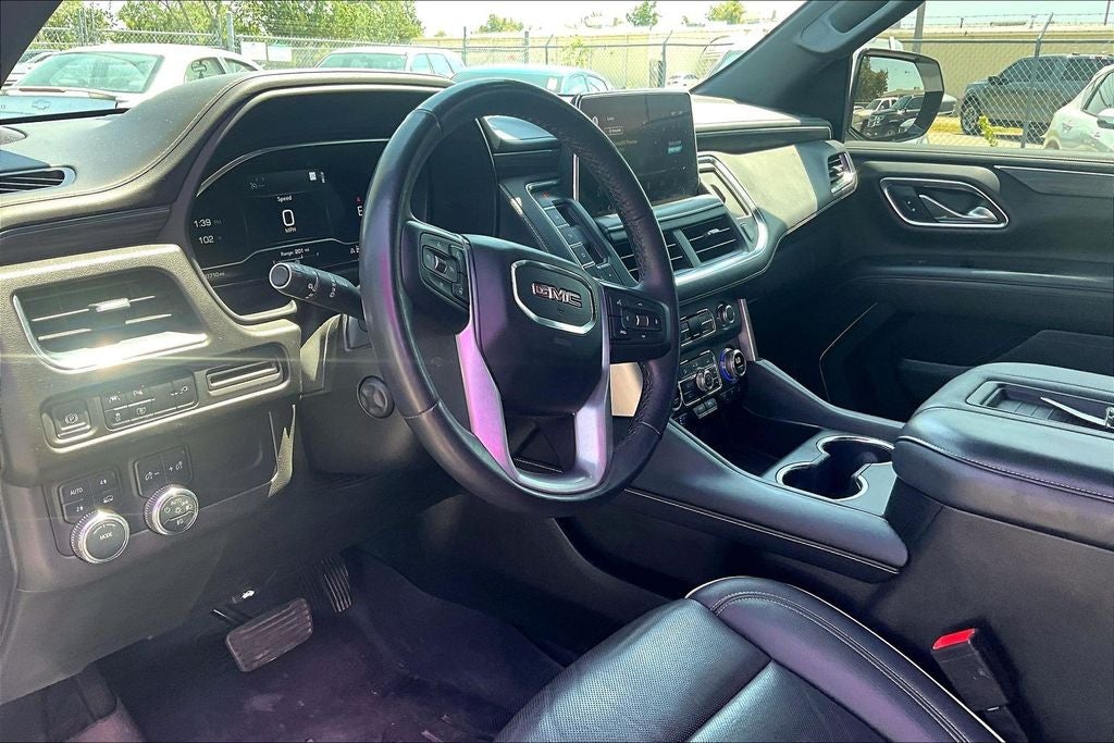 2022 GMC Yukon SLT