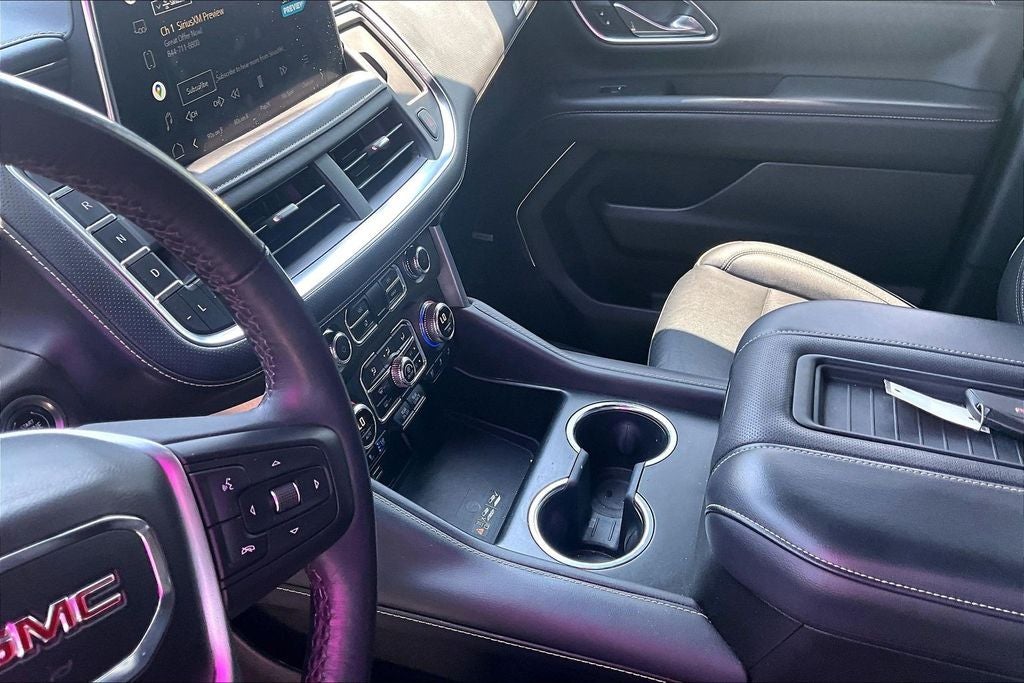 2022 GMC Yukon SLT
