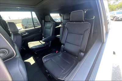 2022 GMC Yukon SLT