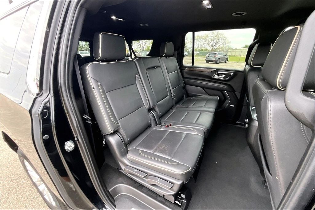 2024 Chevrolet Suburban Premier