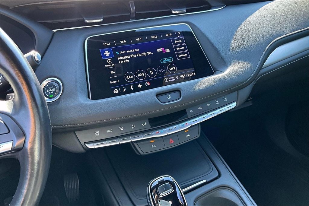 2023 Cadillac XT4 Premium Luxury