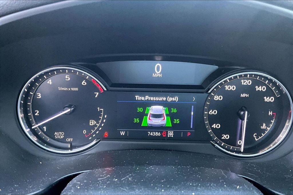 2021 Cadillac XT4 Premium Luxury