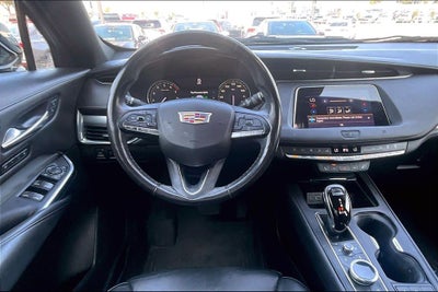 2021 Cadillac XT4 Premium Luxury