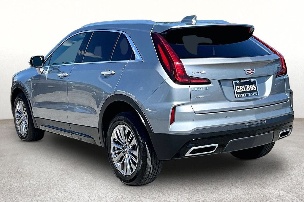 2025 Cadillac XT4 Premium Luxury