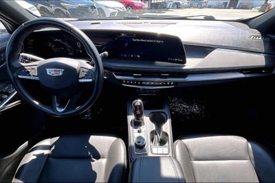 2025 Cadillac XT4 Premium Luxury
