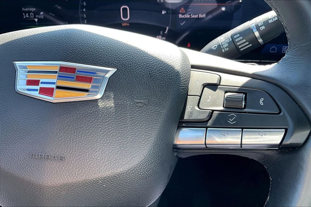 2025 Cadillac XT4 Premium Luxury