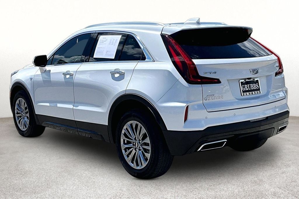 2024 Cadillac XT4 Premium Luxury