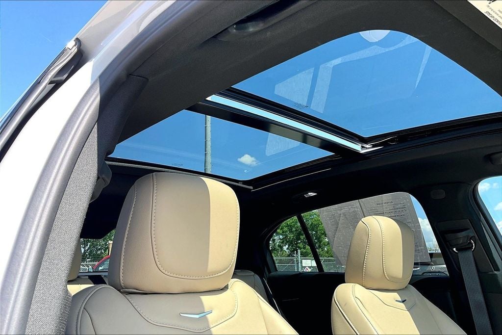2024 Cadillac XT4 Premium Luxury