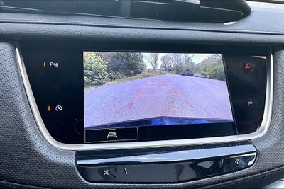 2025 Cadillac XT6 Luxury