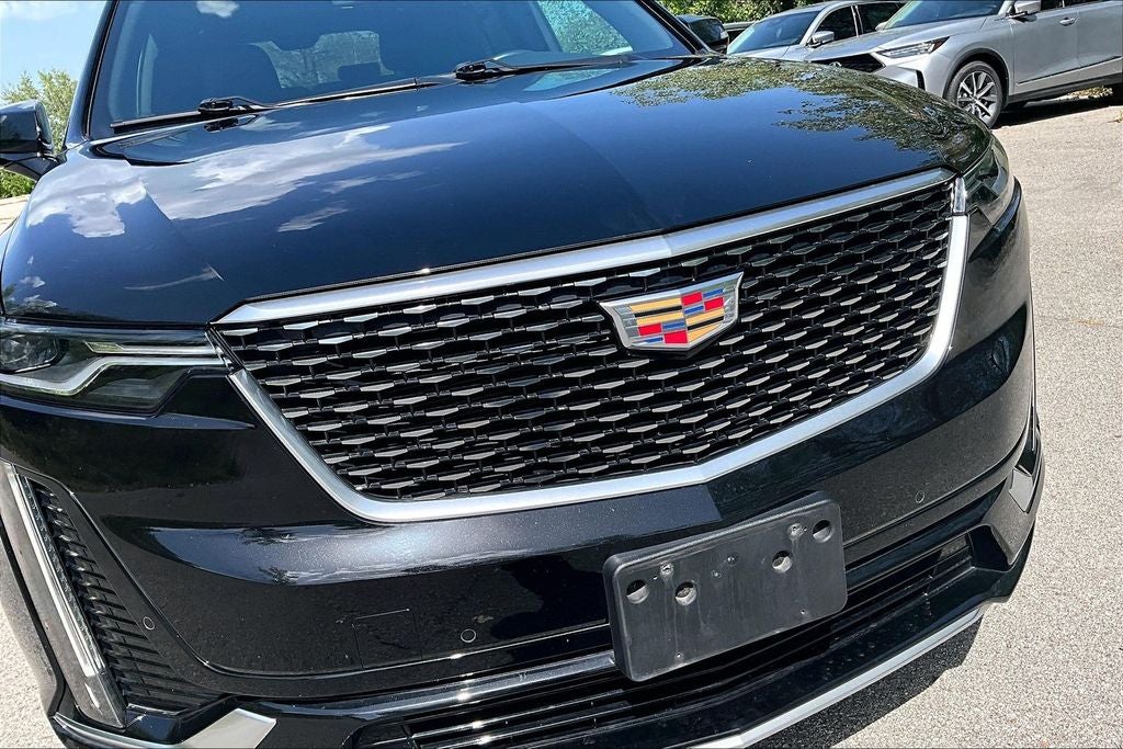 2025 Cadillac XT6 Luxury