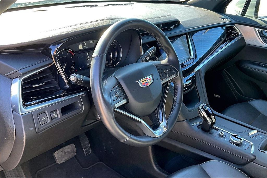 2025 Cadillac XT6 Premium Luxury