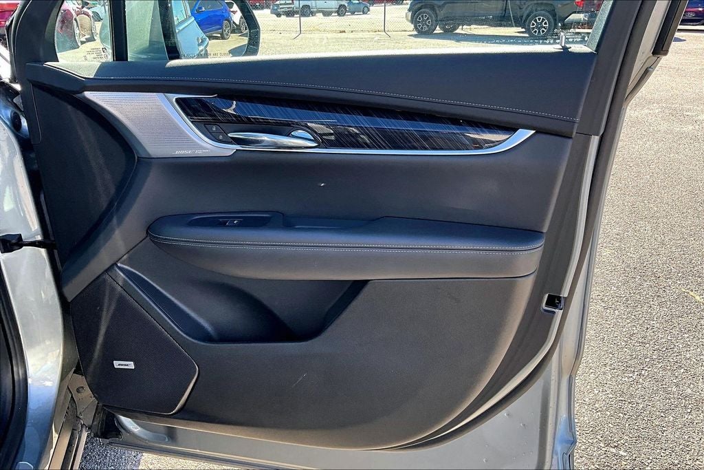 2025 Cadillac XT6 Premium Luxury